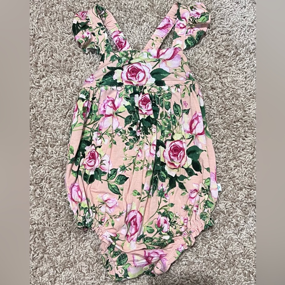 Posh Peanut Flutter Sleeve Bubble Romper